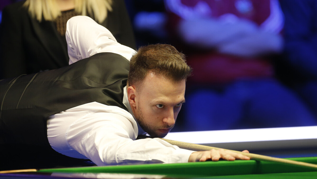 他付出了与 他付出了与