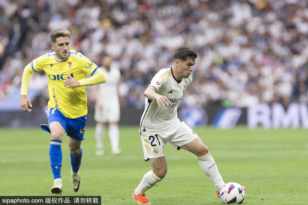 赫梅斯在其 赫梅斯在其